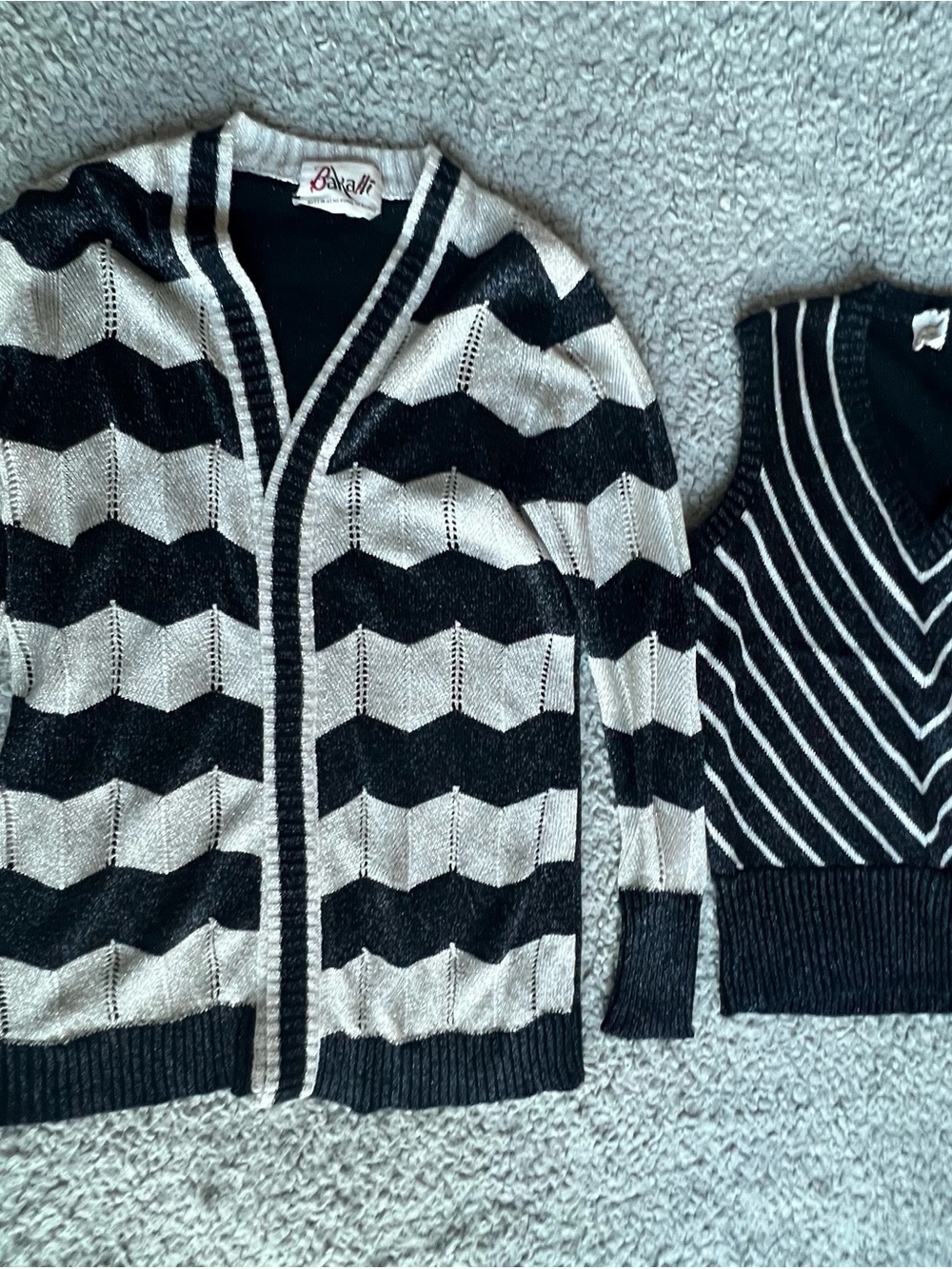 Vintage knit cardigan and vest set - size S